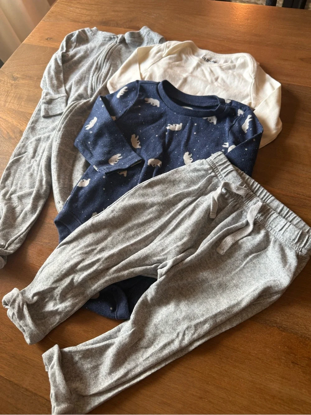 💥2/$20 Old Navy Set - Bodysuit with Gray Footed Sleeper & Pants - 6-12 months